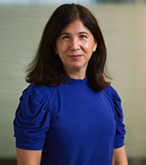 professor nantiya ruan headshot